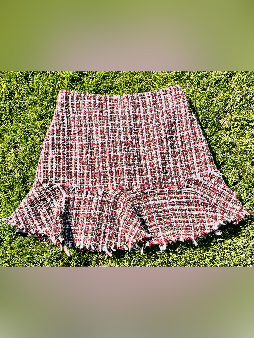 Francesca’s Alya Burgundy Plaid Tweed Ruffle Hem Skirt with Gold accents Petite